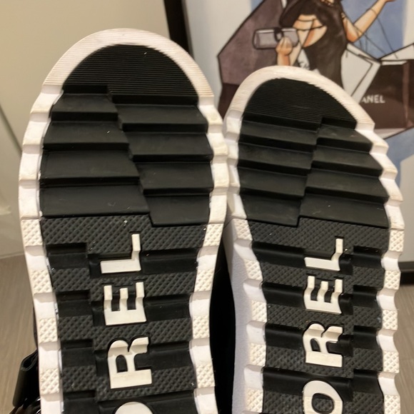 Sorel Joan of Arctic Next Lite Strap puffy waterproof boots black color Size 10 - Picture 12 of 12